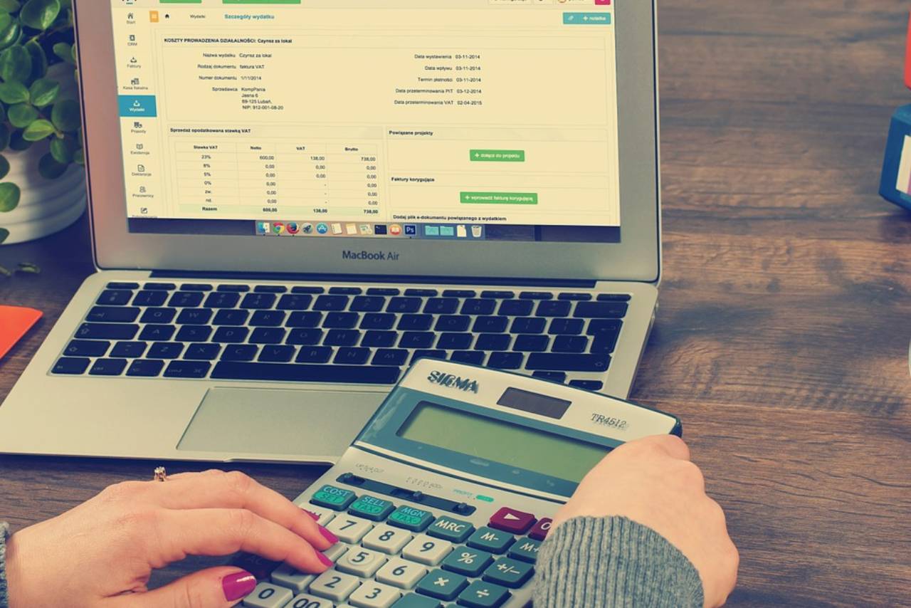 Business accounting software is important for any company to use. Read about the 5 best business accounting software reviews that will help you make an informed decision about which software to use.