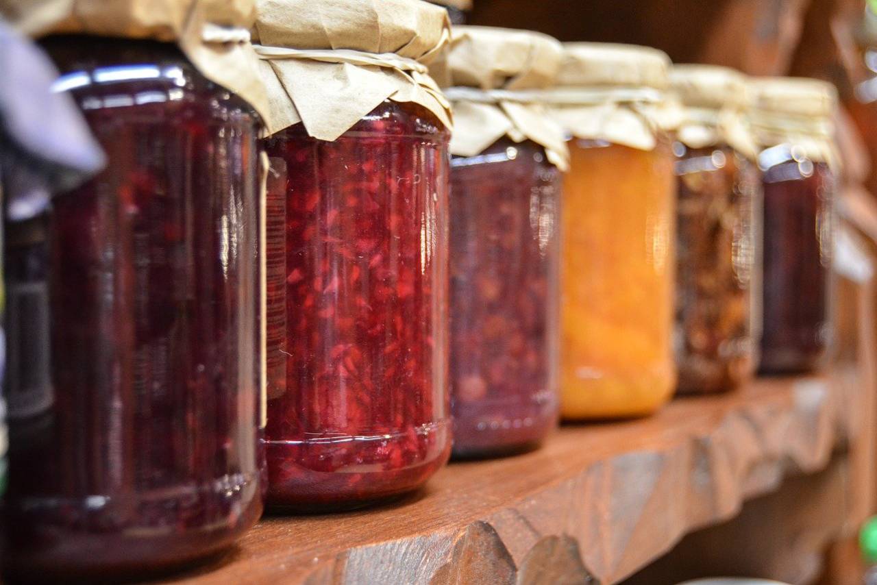 By learning the Causes And Prevention Of Food Spoilage, restaurants can minimize their food waste, improving efficiency and profitability.