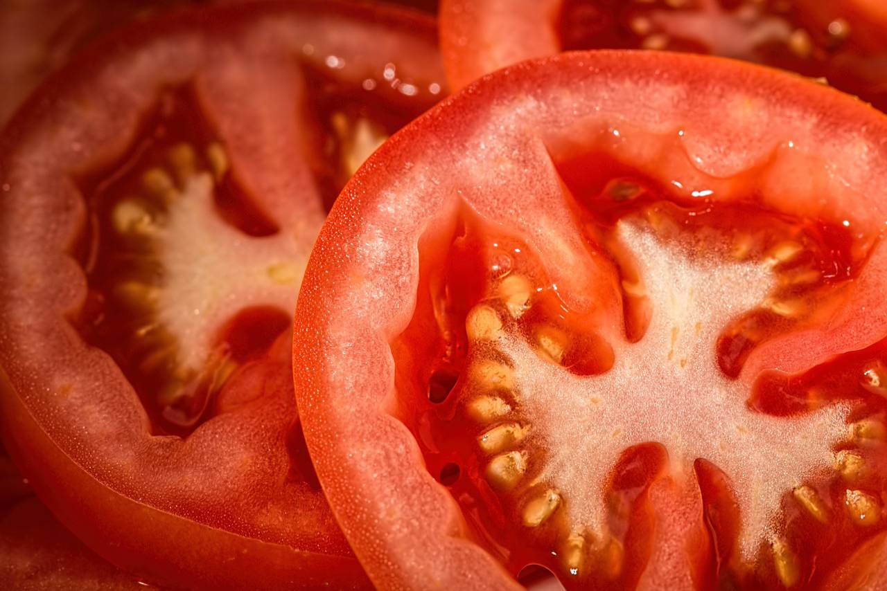 5-common-sources-of-food-waste-and-prevention-methods-1611009933-1917.png