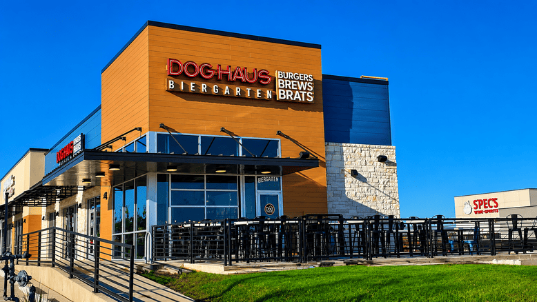 Dog-Haus-Restaurant.png