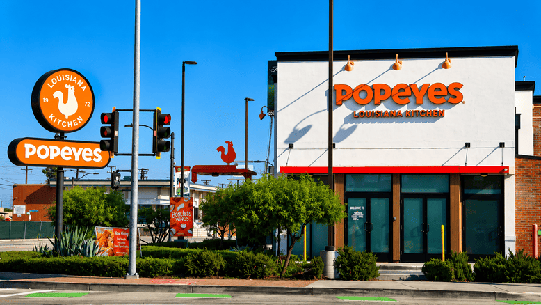 Popeyes-Restaurant.png