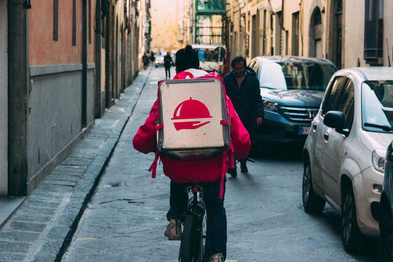 Amazon has been bullish on its food delivery expansion for a few years now. Back in 2019, it sought to build its own cost-intensive food delivery platform, but now it has adopted a new strategy.