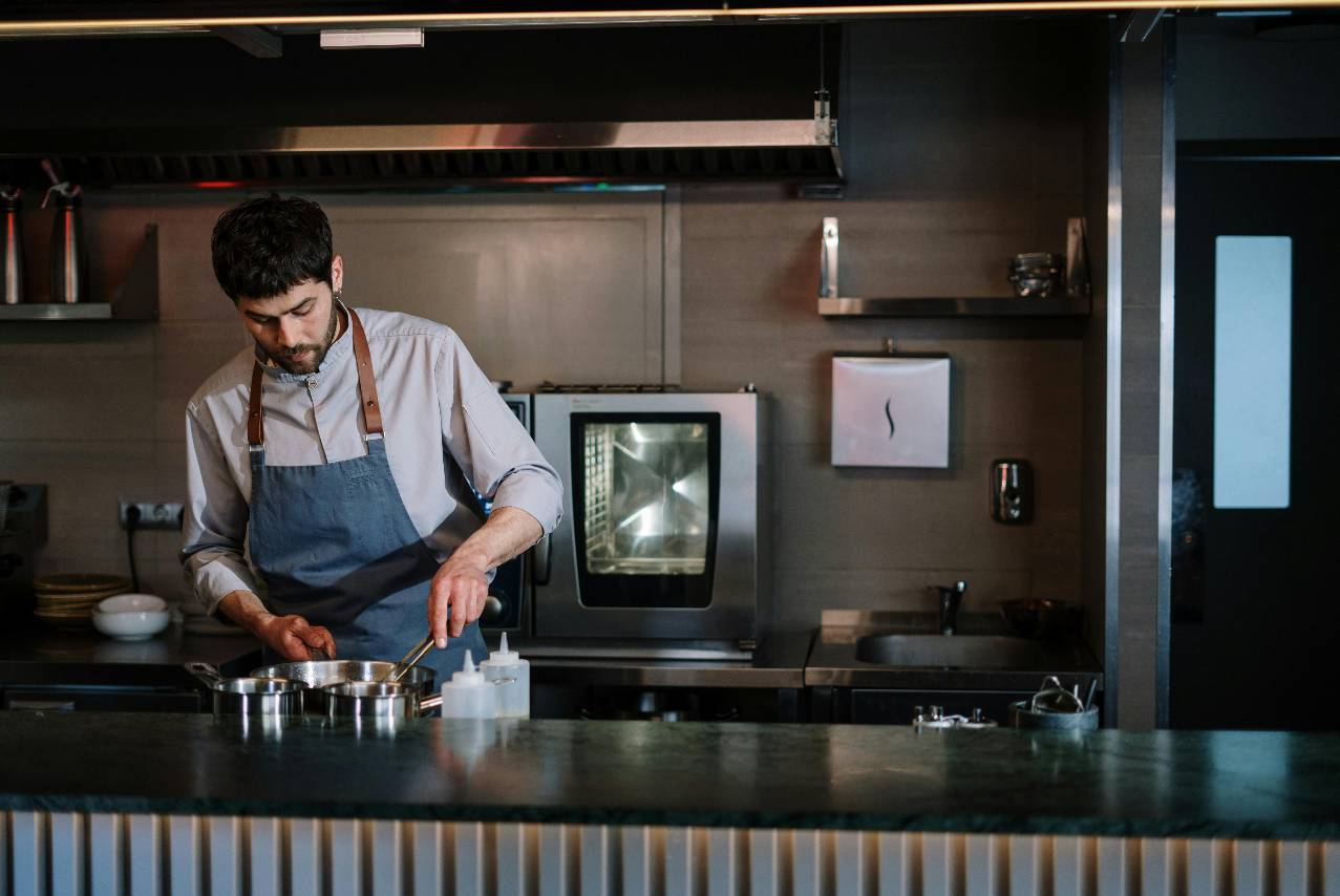 cloud-kitchen-1778536375-7092.png