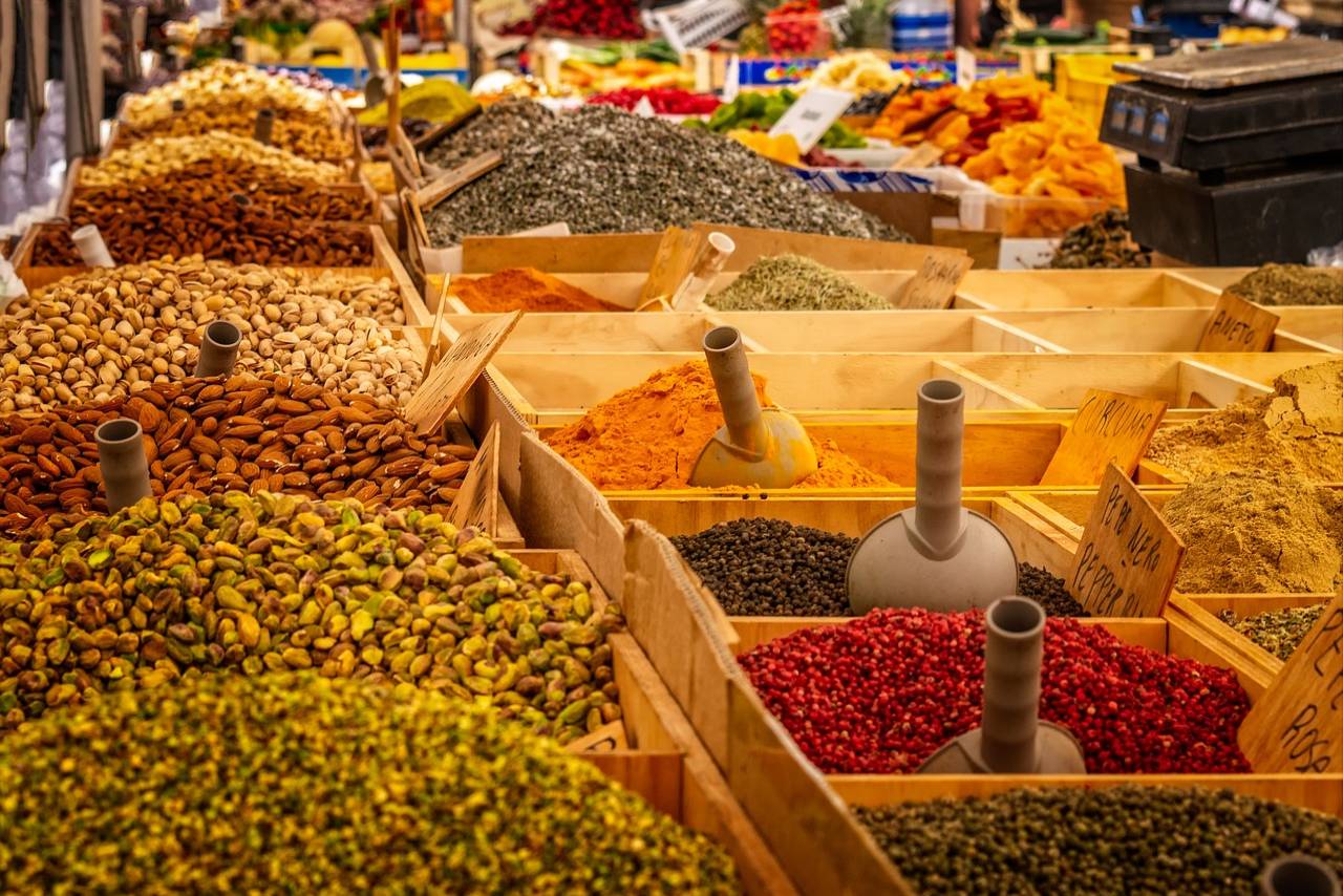 culture-cuisine-what-is-cuisine-1643051093-9172.png