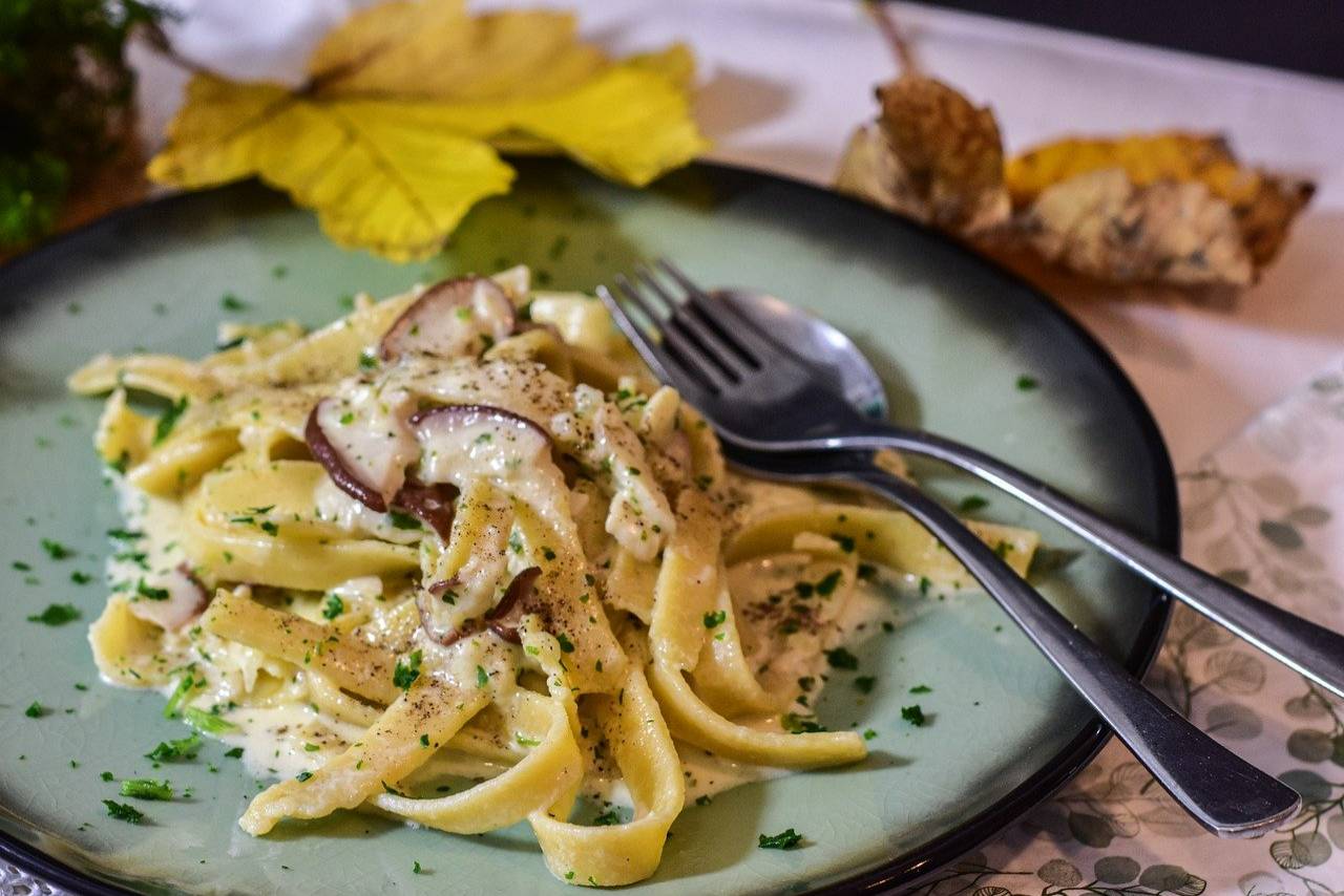 Olive Garden's Never Ending Pasta Bowl brought back for the 25th anniversary of the deal and priced at $13.99, is valid only till November 20, 2022. The move is targeted at customers hit by inflation.