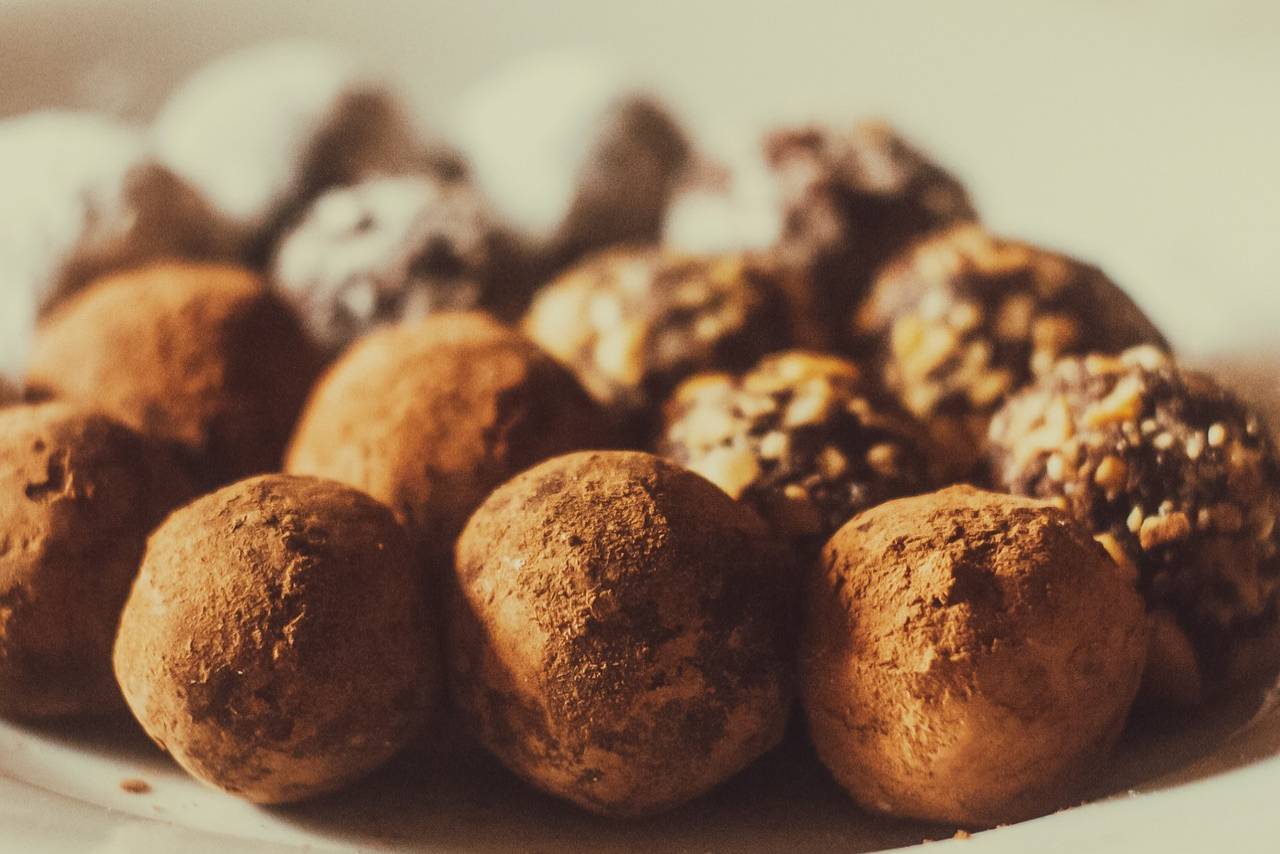 The legendary Taco Bell and the New York-based dessert company, Milk Bar, have joined forces to create the all-new Strawberry Bell Truffle. Milk Bar's newest summer-friendly creation will be served at select locations.