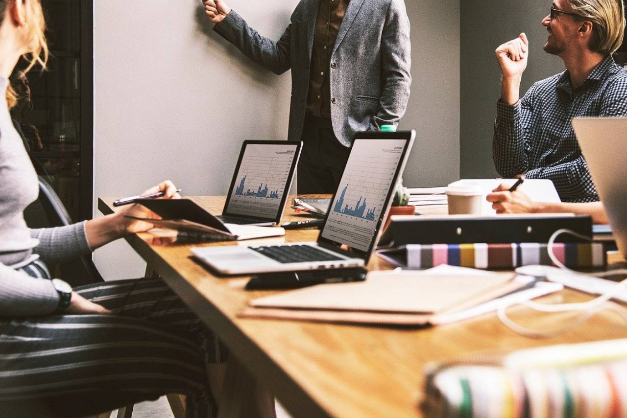 This is where HR time tracking software comes in handy. As long as you know what to look for, it is easy to find the best HR time tracking software for your needs.
