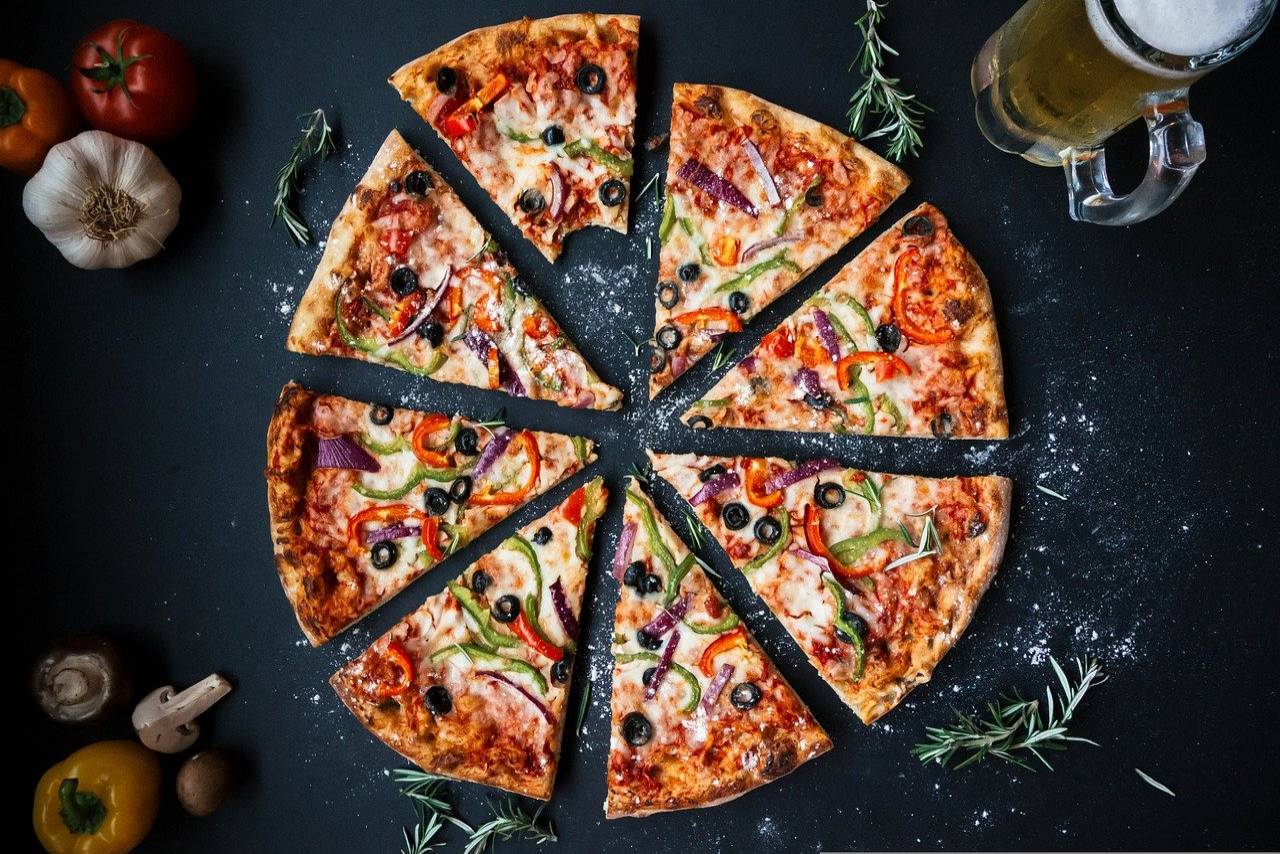 Several struggling pizza chains, such as Pie Five and Pizza Inn, are bouncing back with greater gusto to reclaim their share of the market! Many have shown a marked improvement in recent quarters.