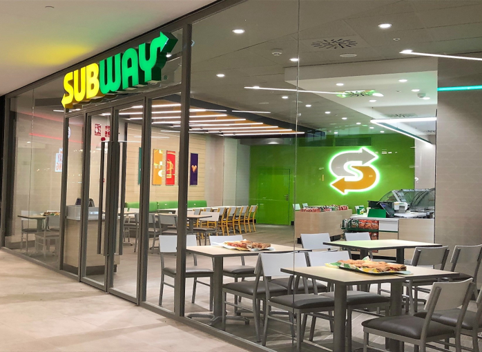 https://d3n2401vhvcfv5.cloudfront.net/_images/company/subway/store-front-2.png